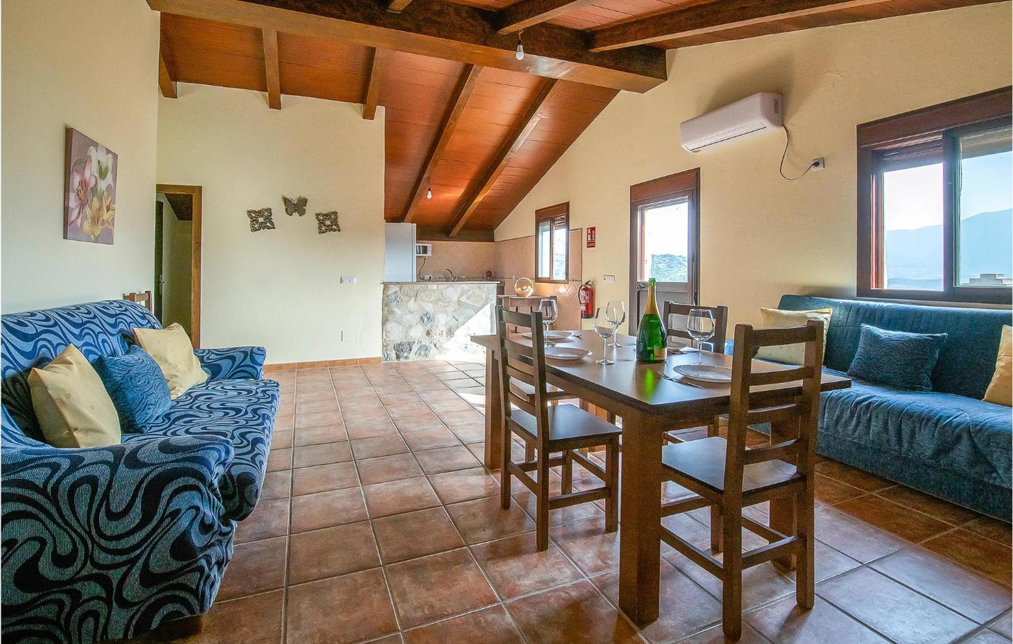 Gorgeous Home In Algodonales With Kitchen Ngoại thất bức ảnh